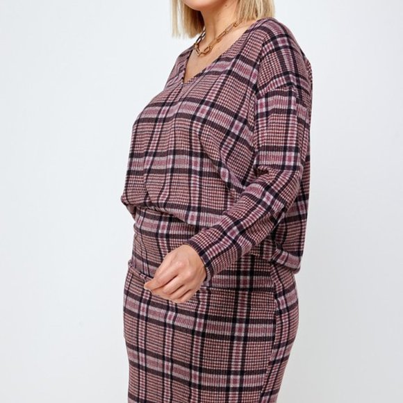 Plaid Skirt Set - Picture 4 of 5